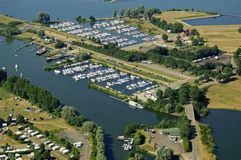 Hermus Watersport Yacht Harbour .